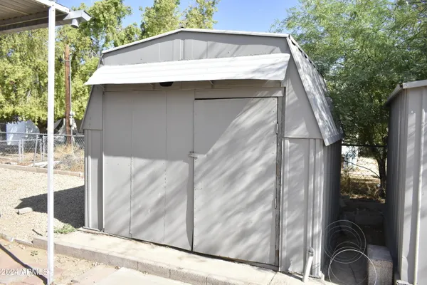 a house view with a outdoor space