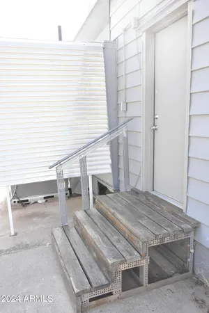 a view of entryway