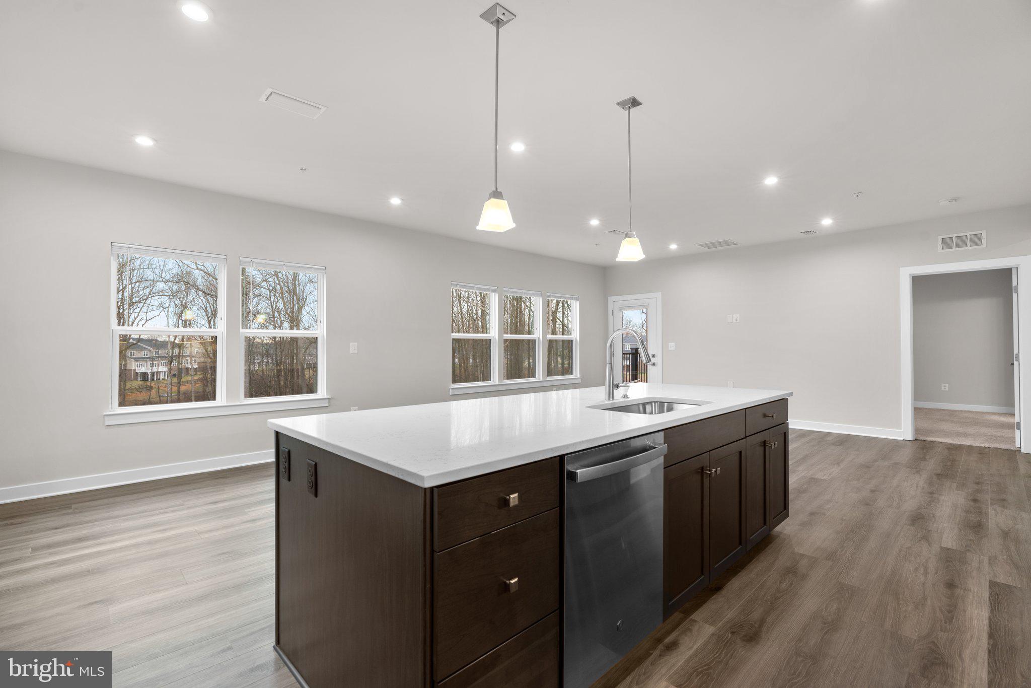10411 Resort Road, Unit P Ellicott City, MD 21042 - Photo 10 of 32 Kitchen