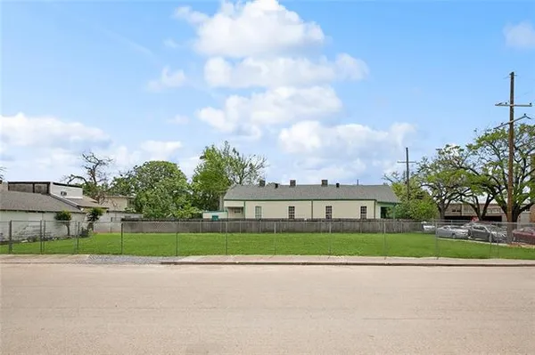 $199,000 | 8539 Green Street, New Orleans, LA 70118