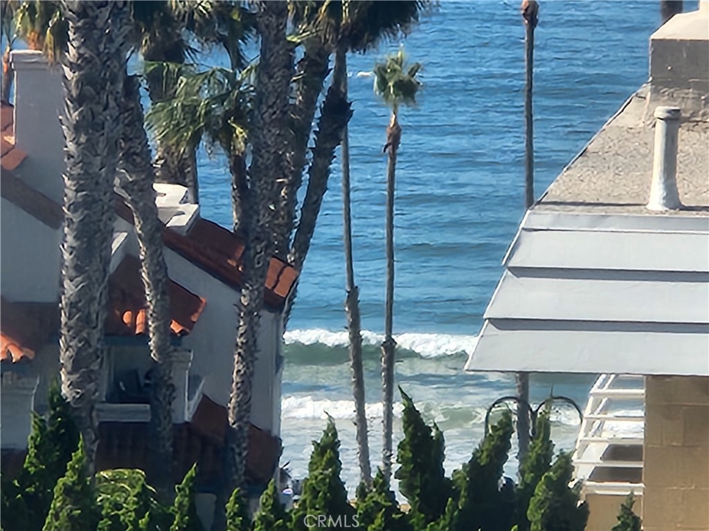 418 Avenida Santa Barbara, Unit B San Clemente, CA 92672 - Photo 25 of 52 a view of a house with a tree