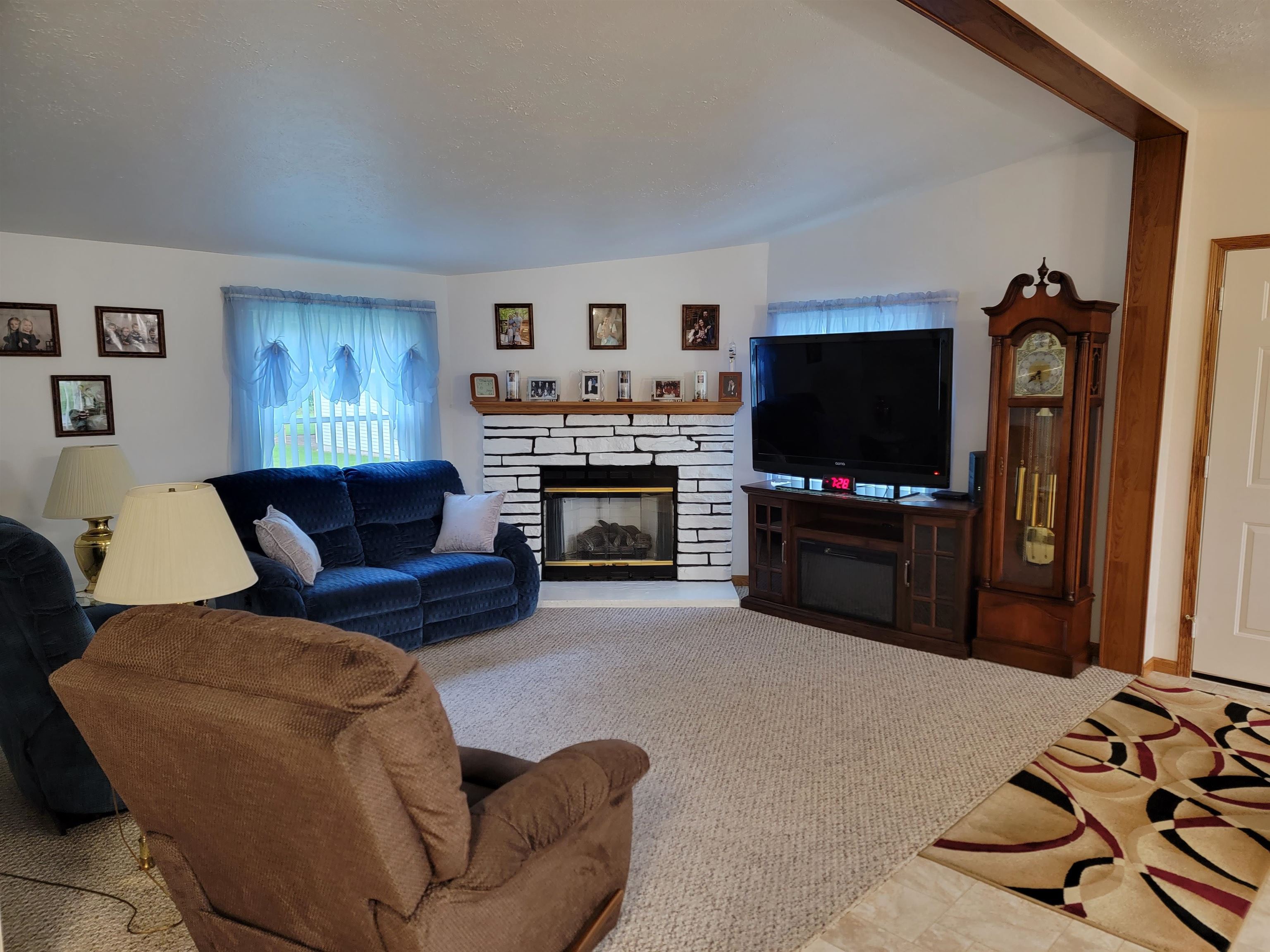 13285 Elms Road Birch Run, MI 48415 - Photo 10 of 48