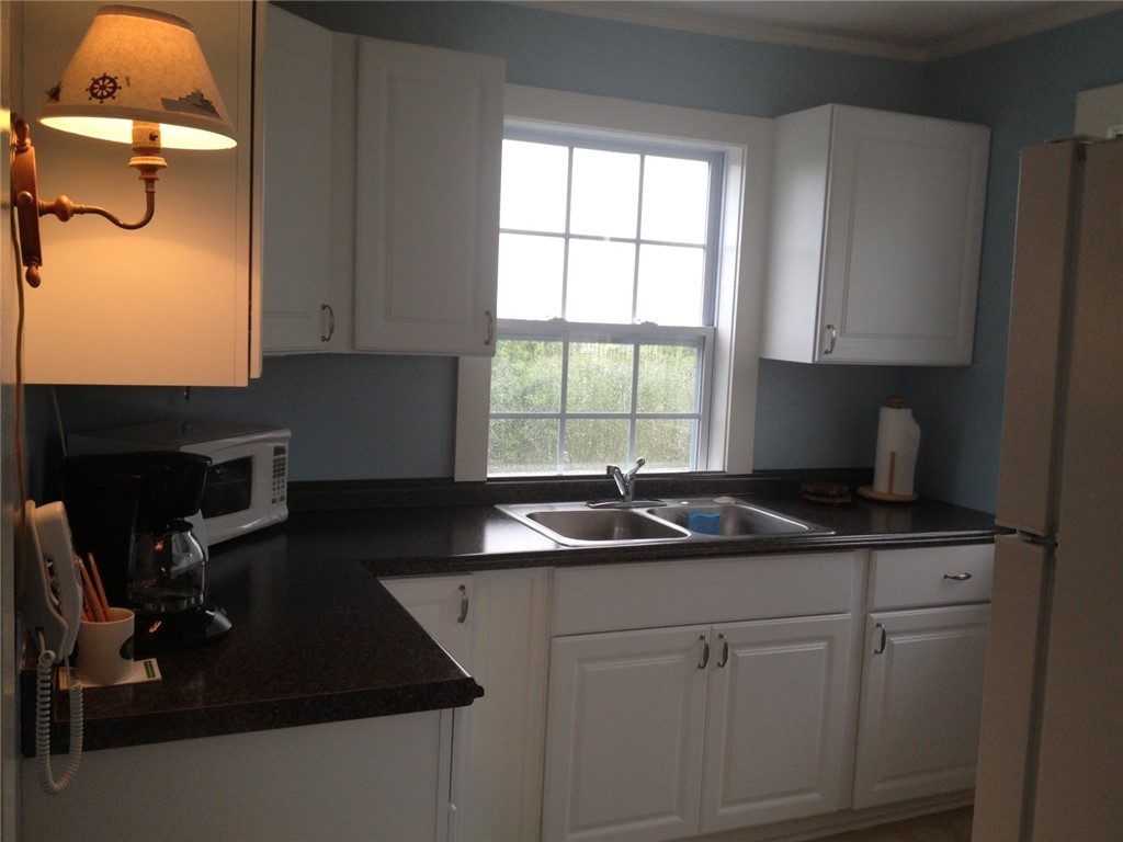 951 Dunn Town Road Block Island, RI 02807 - Photo 7 of 11