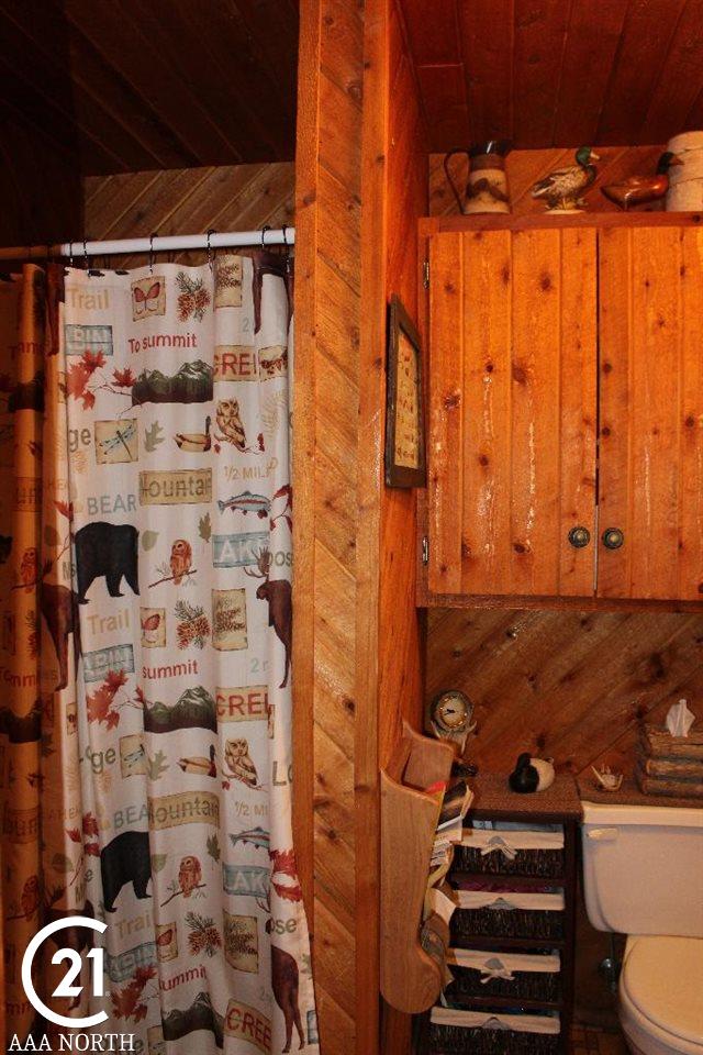 1864 Center Street Sebewaing, MI 48759 - Photo 17 of 24 31338795-16.JPG