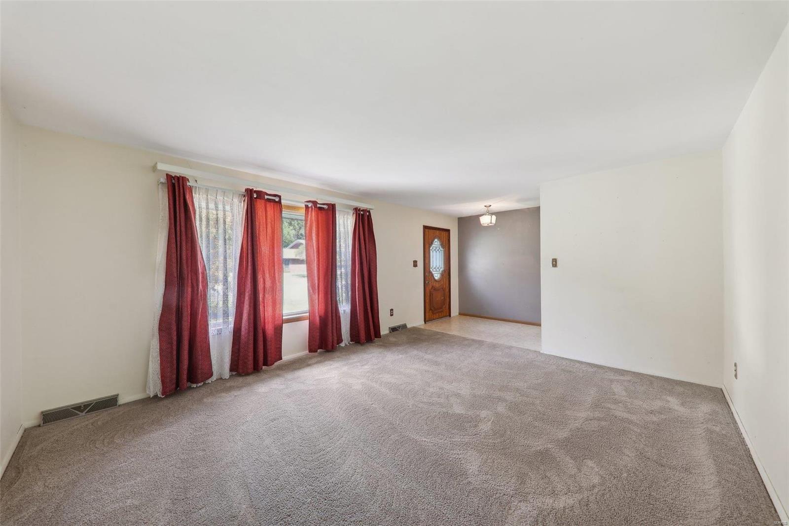 240 North 5th Street Breese, IL 62230 - Photo 11 of 45 Gallery Image 11