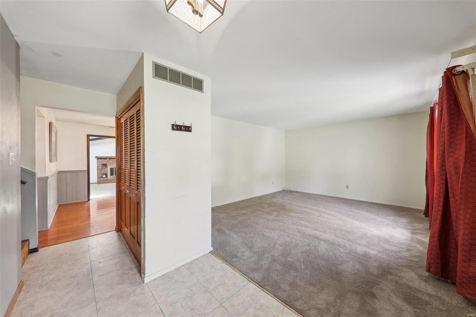 240 North 5th Street Breese, IL 62230 - Photo 13 of 45 Gallery Image 13