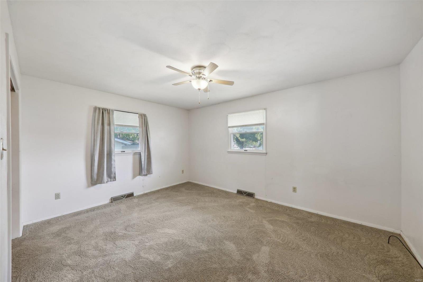 240 North 5th Street Breese, IL 62230 - Photo 29 of 45 Gallery Image 29