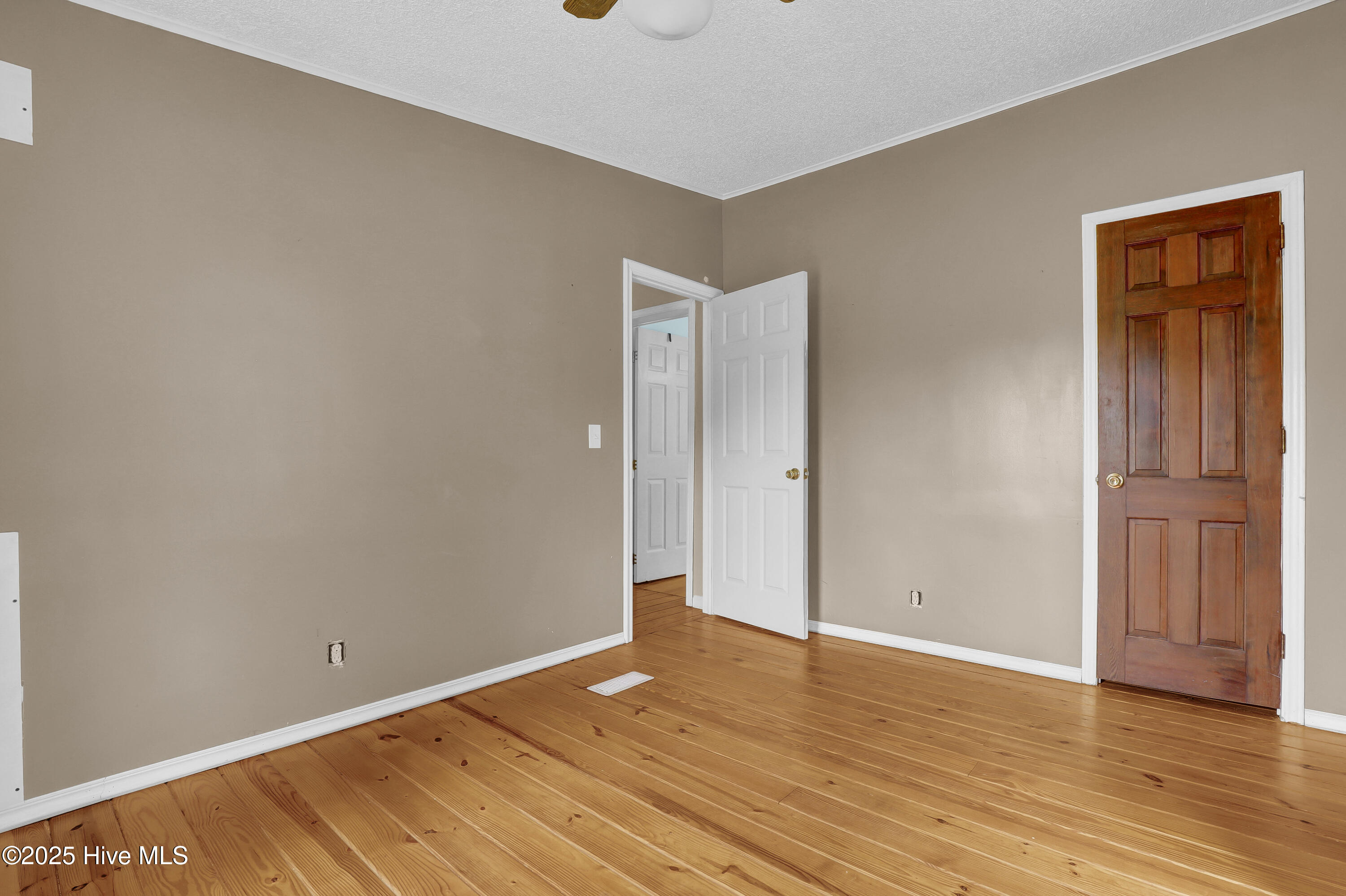 338 Lea Crest Lane Hampstead, NC 28443 - Photo 18 of 34 016_6g8a4989_426