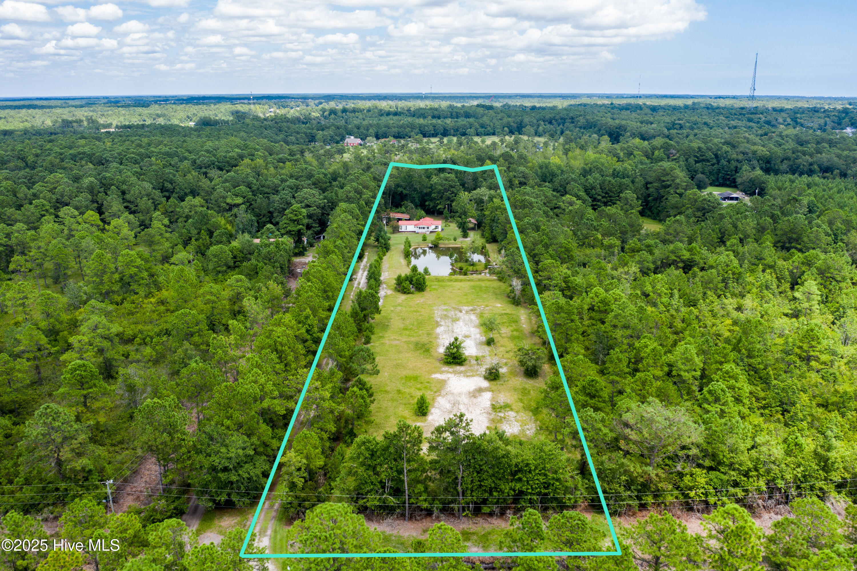 338 Lea Crest Lane Hampstead, NC 28443 - Photo 4 of 34 037_dji_0544p_472