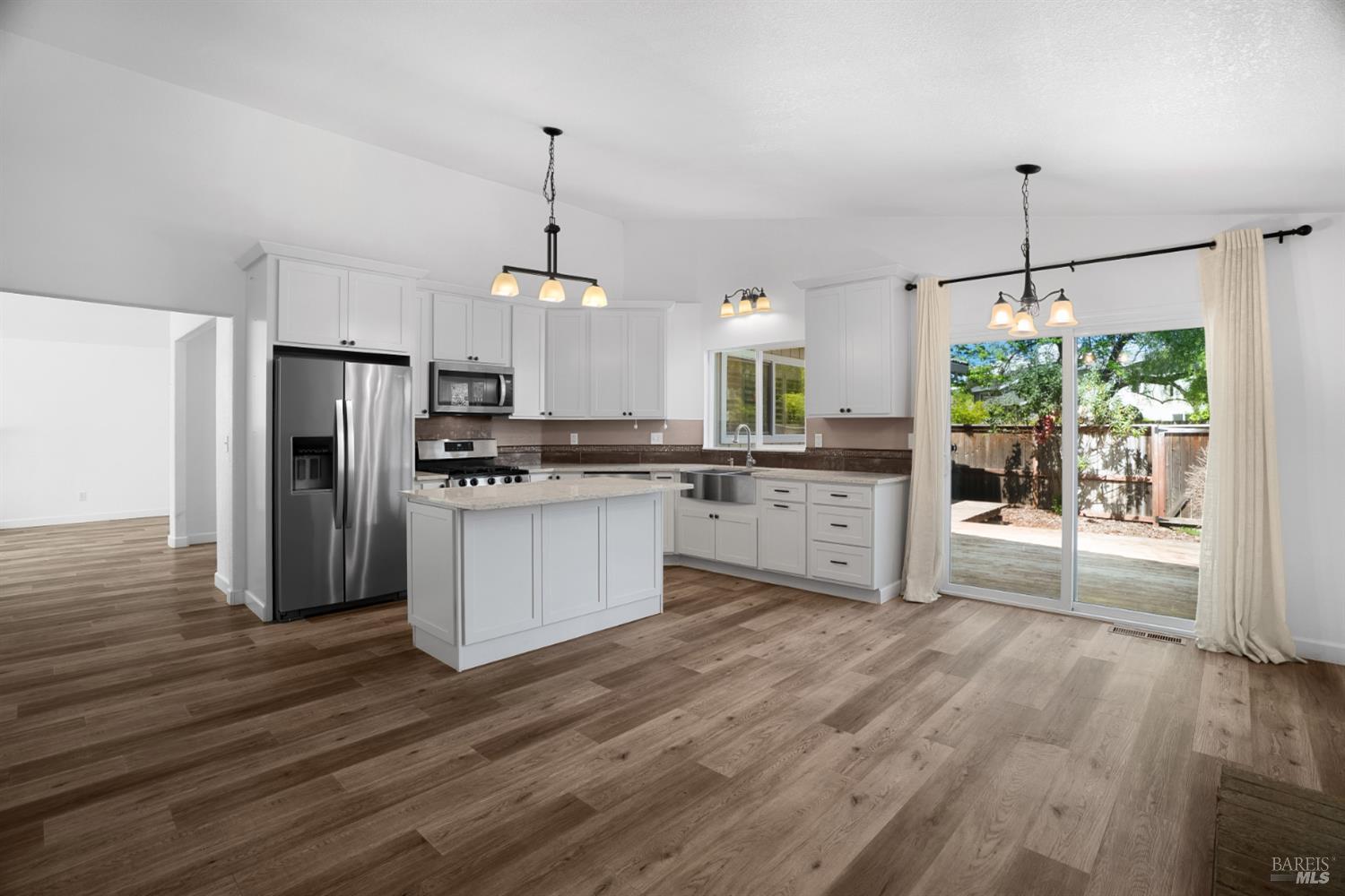 1724 Arroyo Sierra Circle Santa Rosa, CA 95405 - Photo 11 of 39