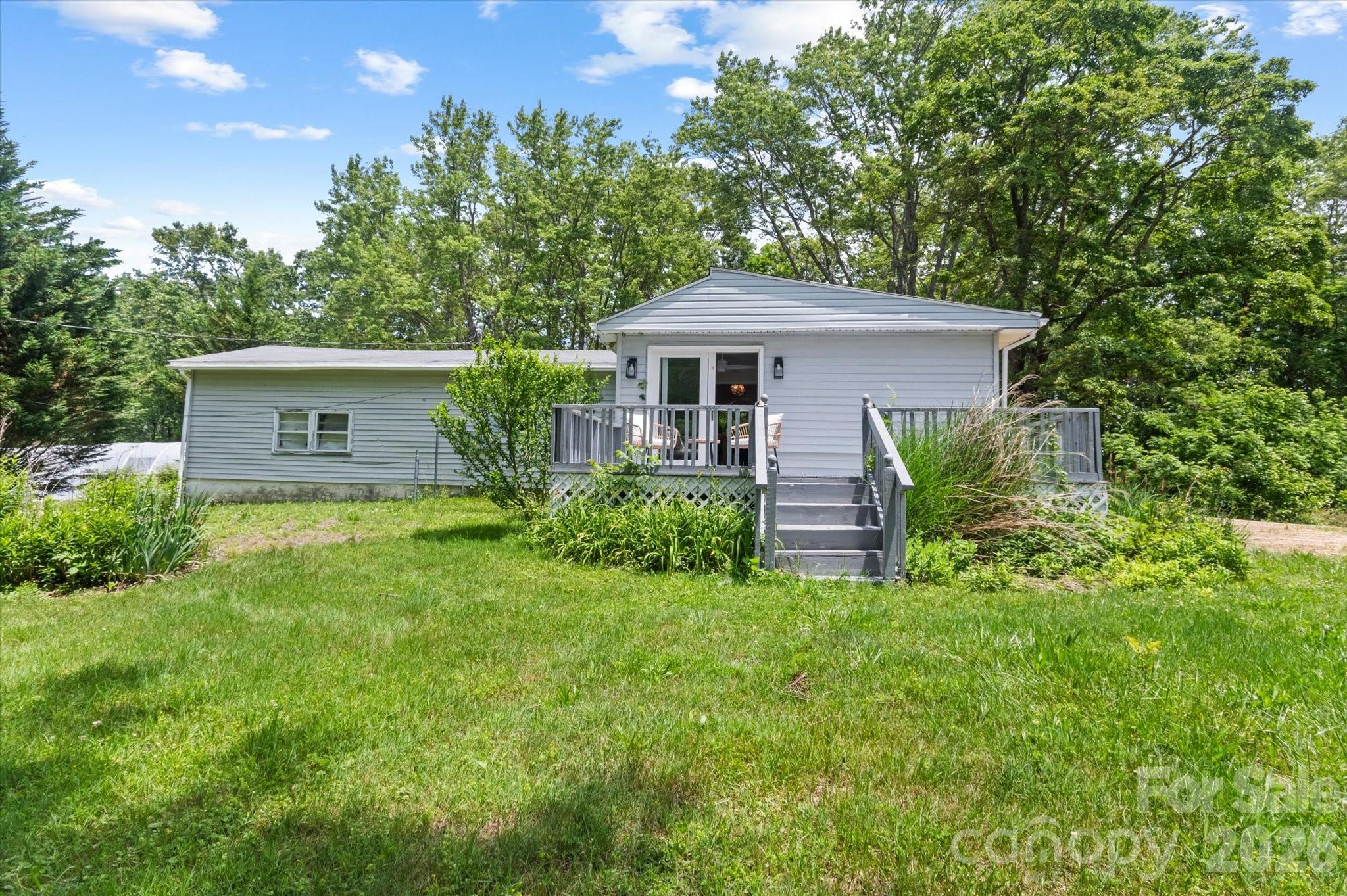 1323 Locust Grove Road Hendersonville, NC 28792 - Photo 29 of 30