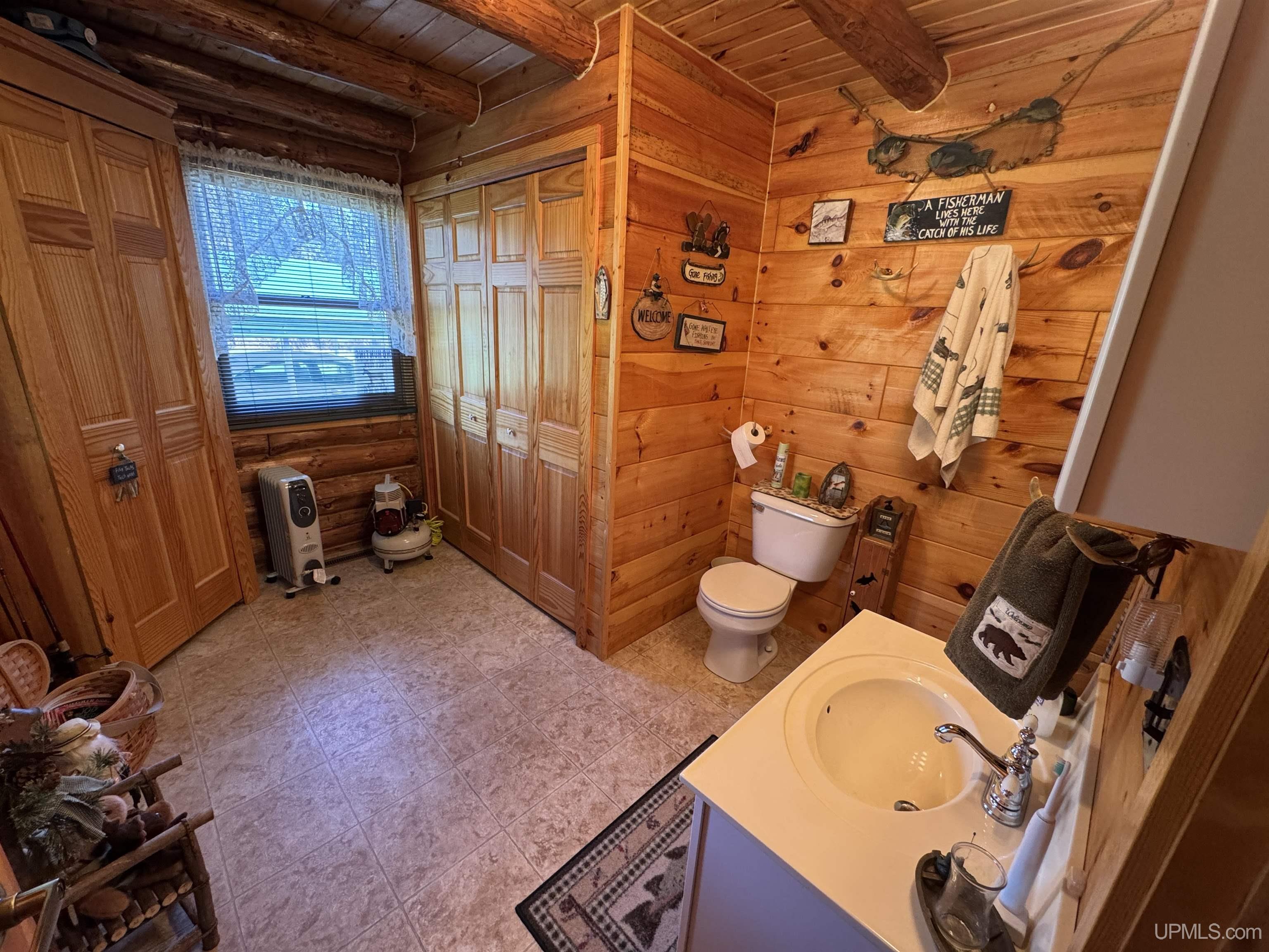 180 WPA Road Crystal Falls, MI 49920 - Photo 12 of 40