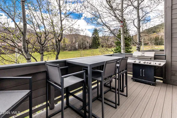 a view of a outdoor space with sitting area