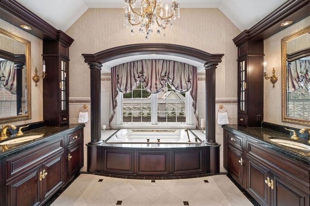 $5,349,000 | 320 Woodley Road, Winnetka, IL 60093