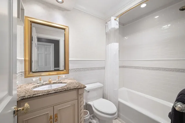 $5,349,000 | 320 Woodley Road, Winnetka, IL 60093