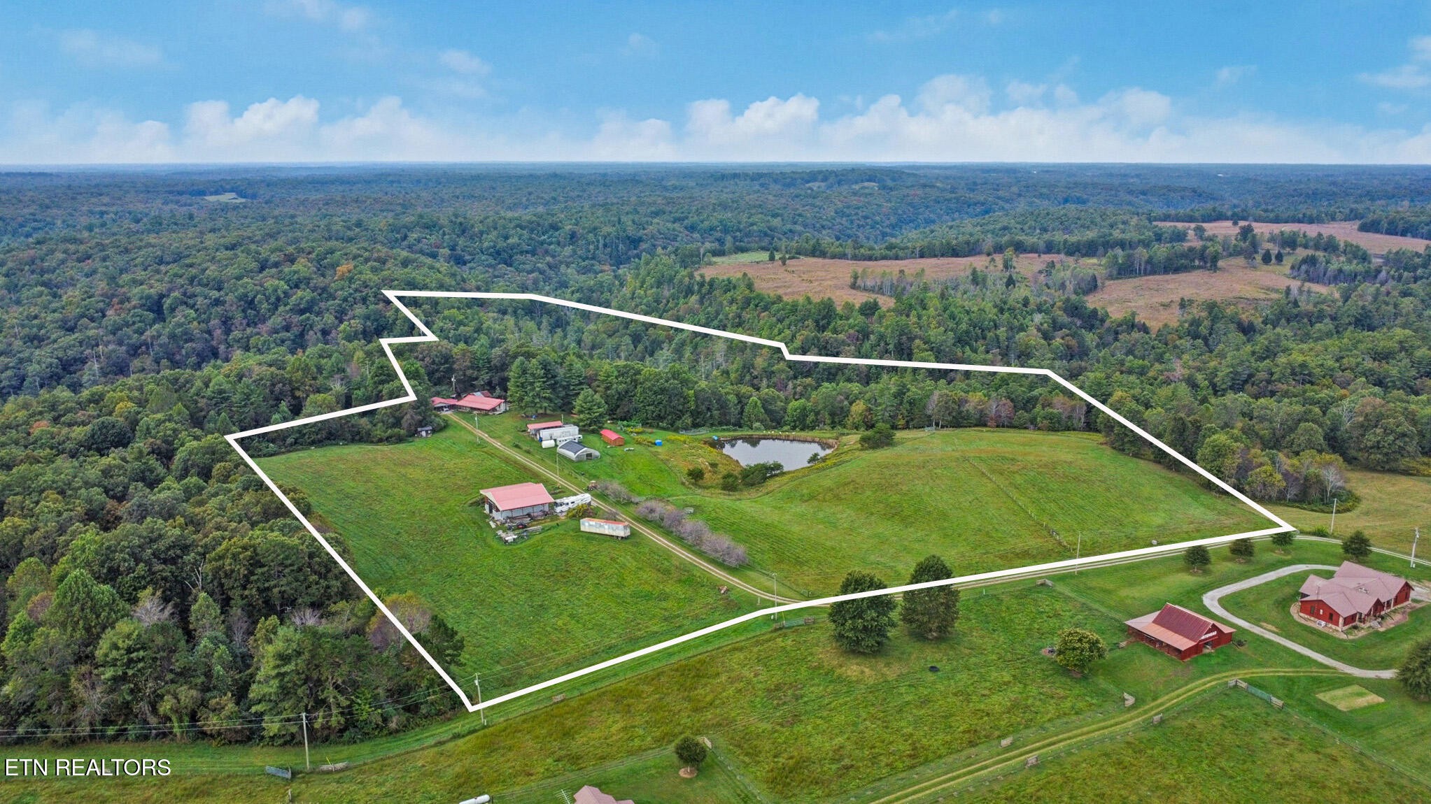 4676 Rugby Pike Allardt, TN 38504 - Photo 6 of 50