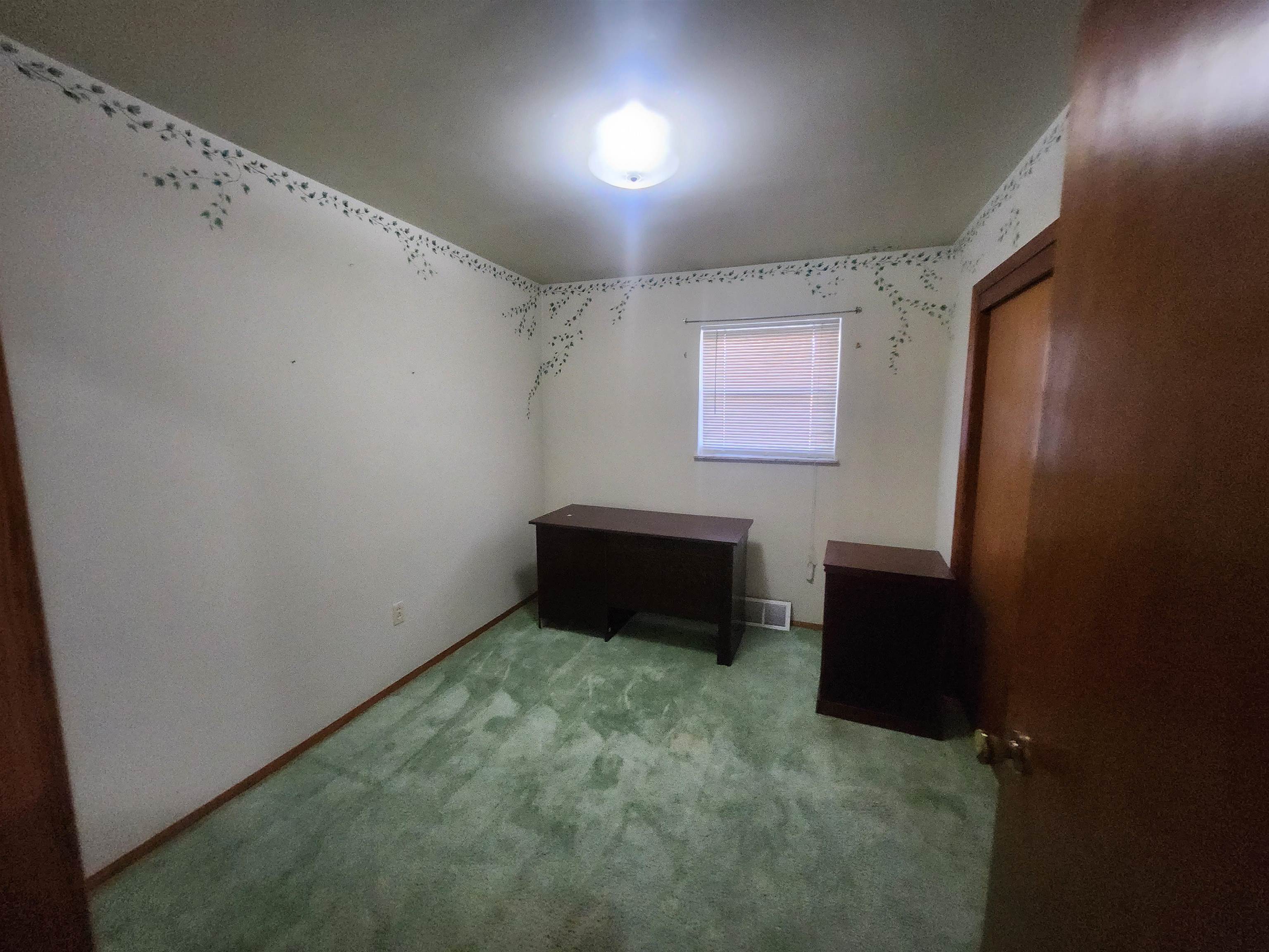 458 West Maple Street Nashville, IL 62263 - Photo 19 of 27