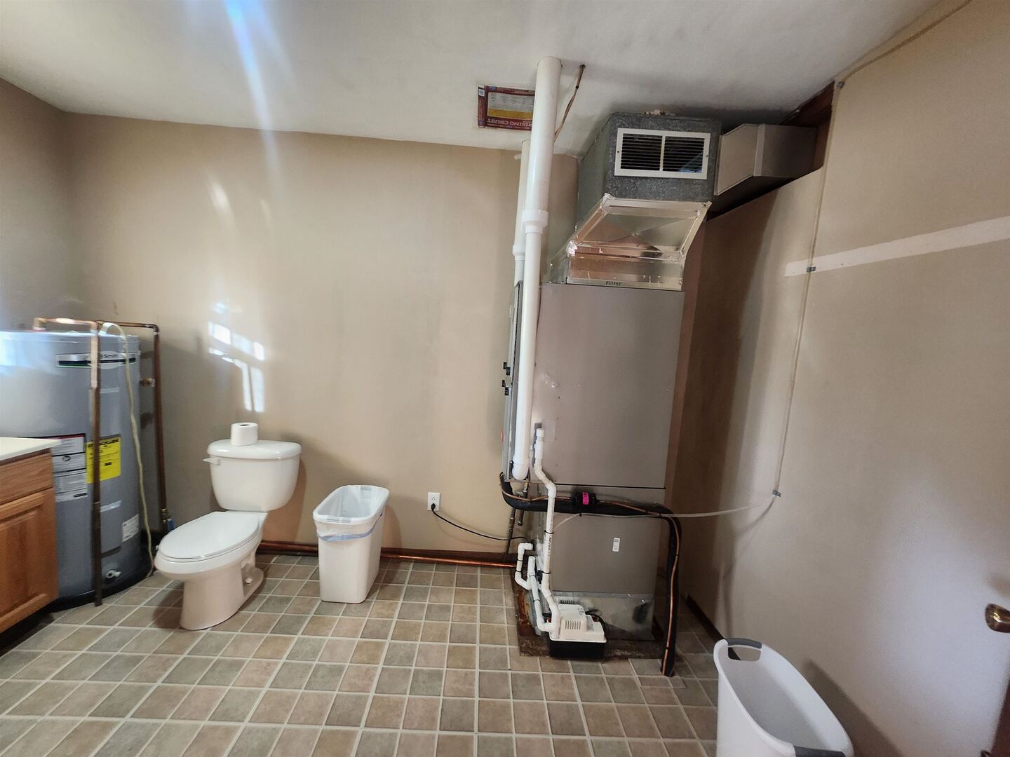 458 West Maple Street Nashville, IL 62263 - Photo 22 of 27 a bathroom with a toilet and a shower