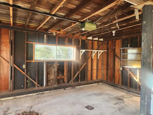 $189,900 | 458 West Maple Street, Nashville, IL 62263