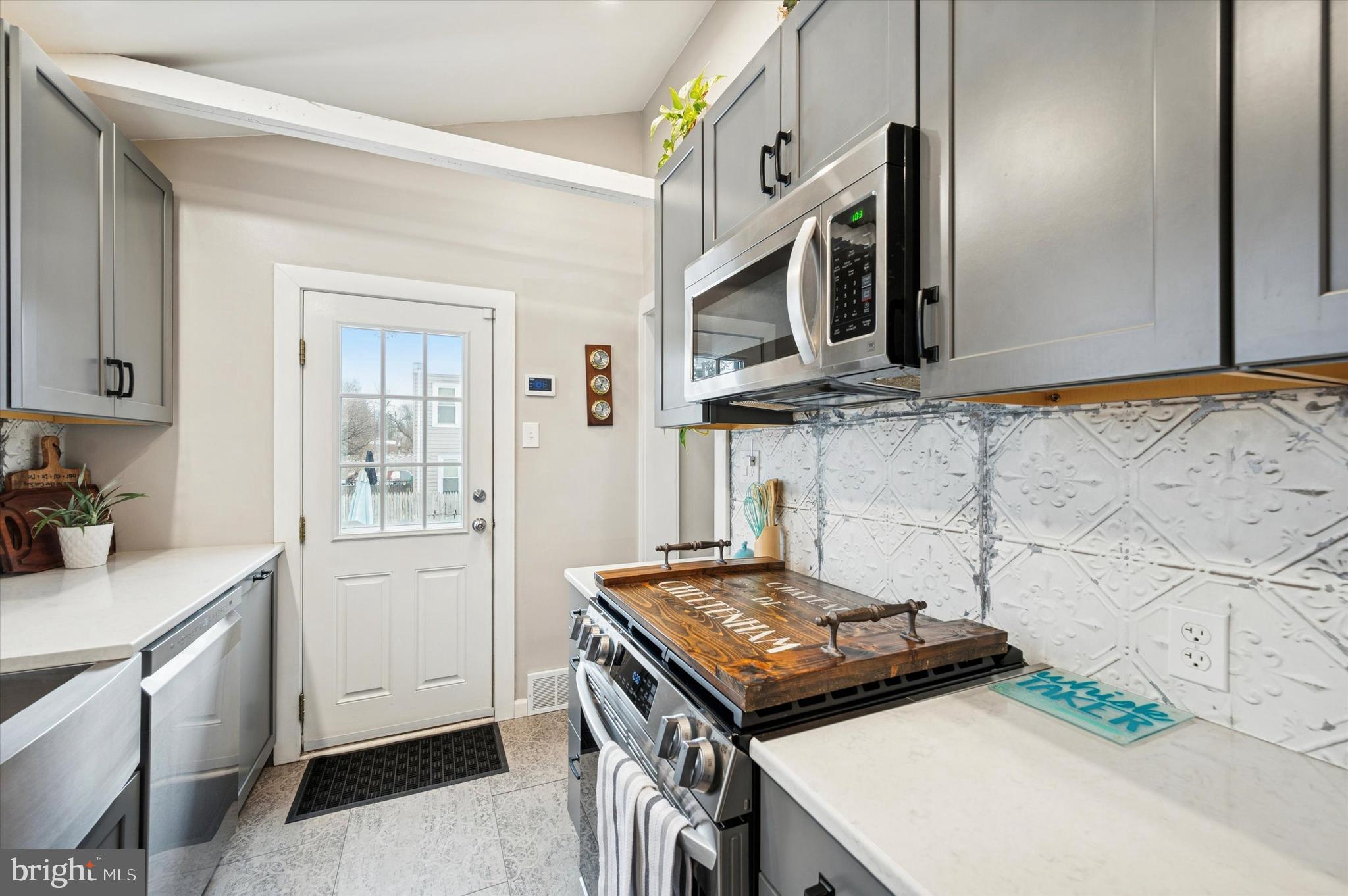 137 Myrtle Avenue Cheltenham, PA 19012 - Photo 15 of 24