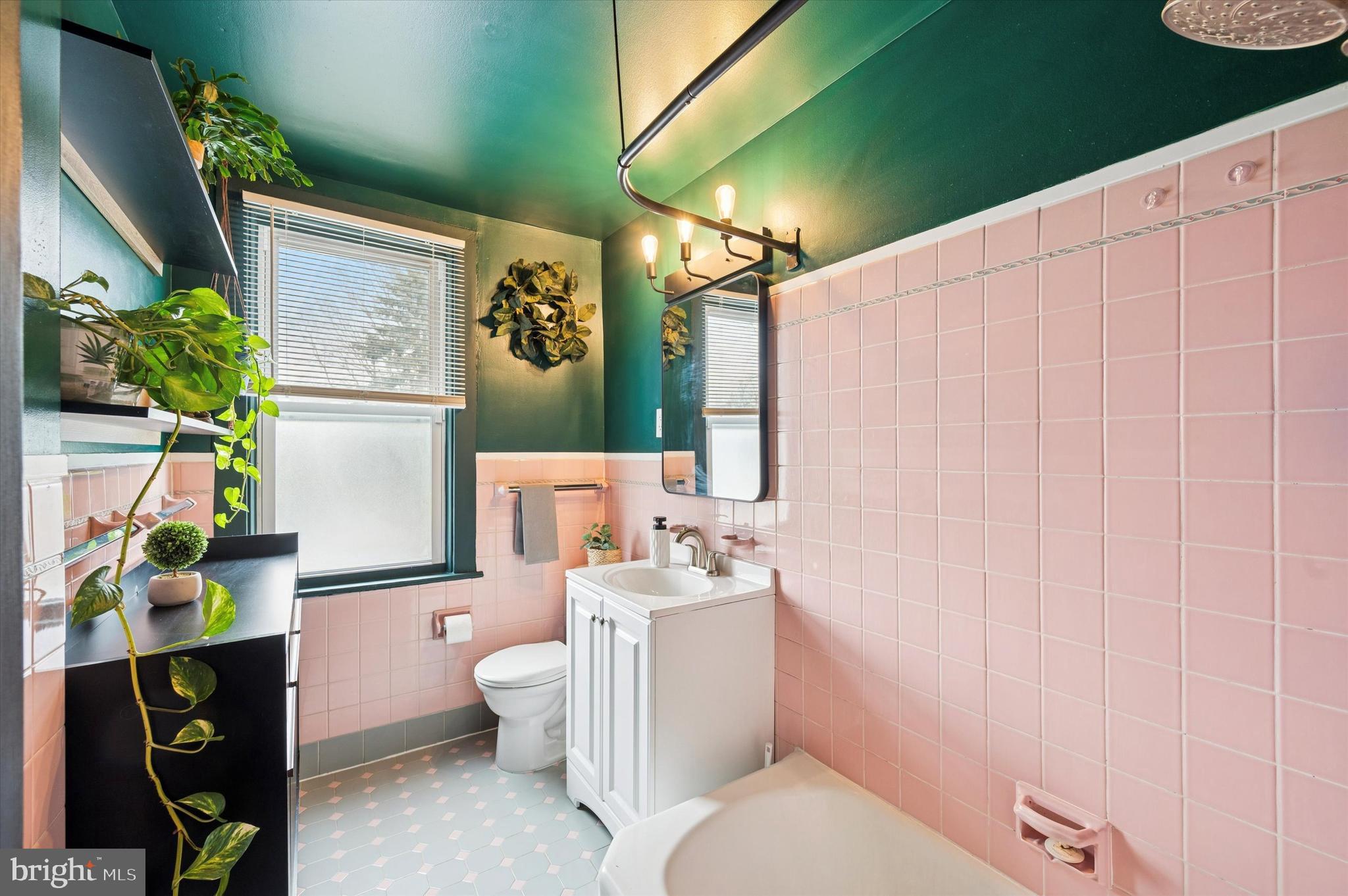 137 Myrtle Avenue Cheltenham, PA 19012 - Photo 16 of 24