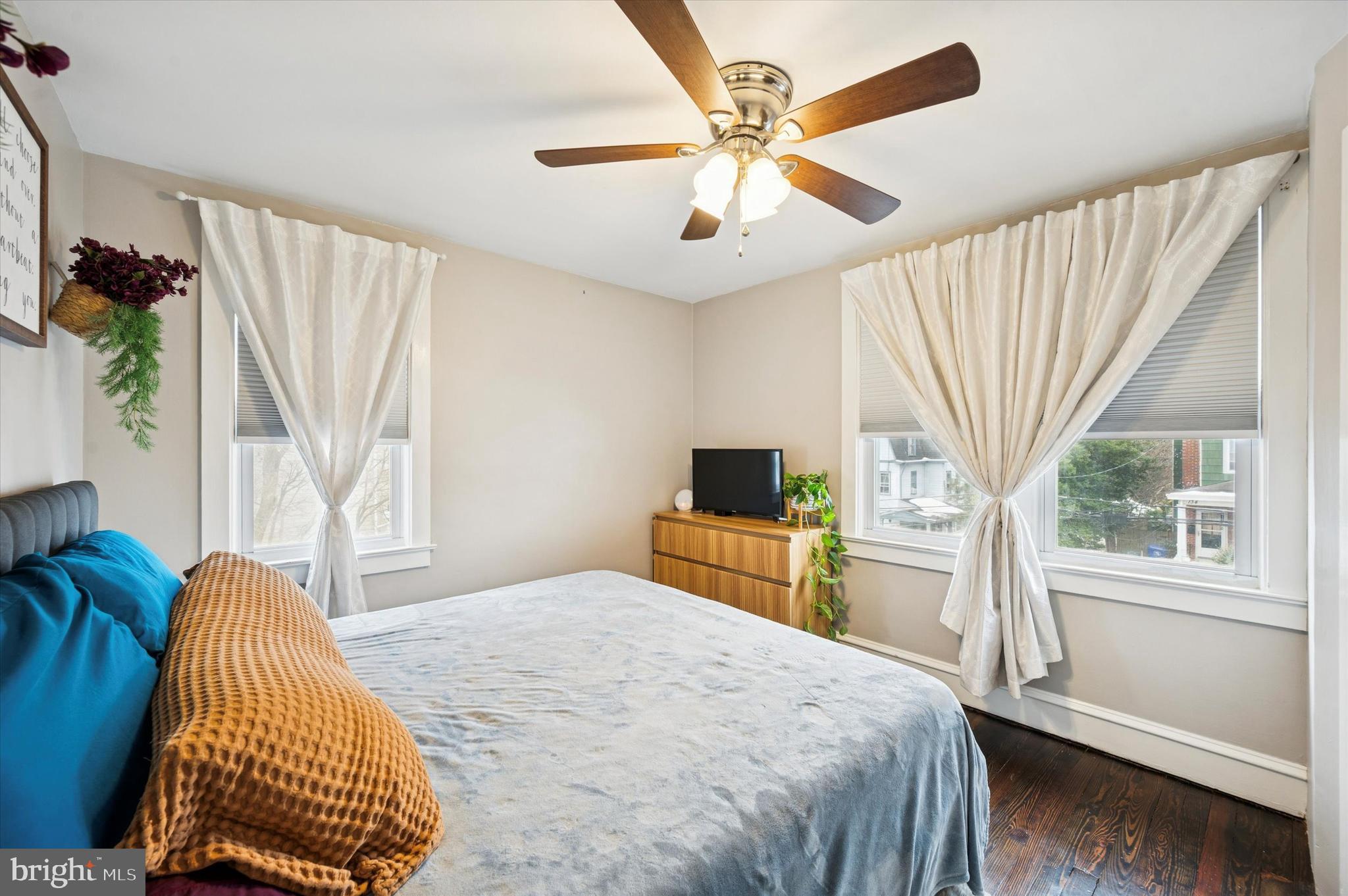 137 Myrtle Avenue Cheltenham, PA 19012 - Photo 17 of 24