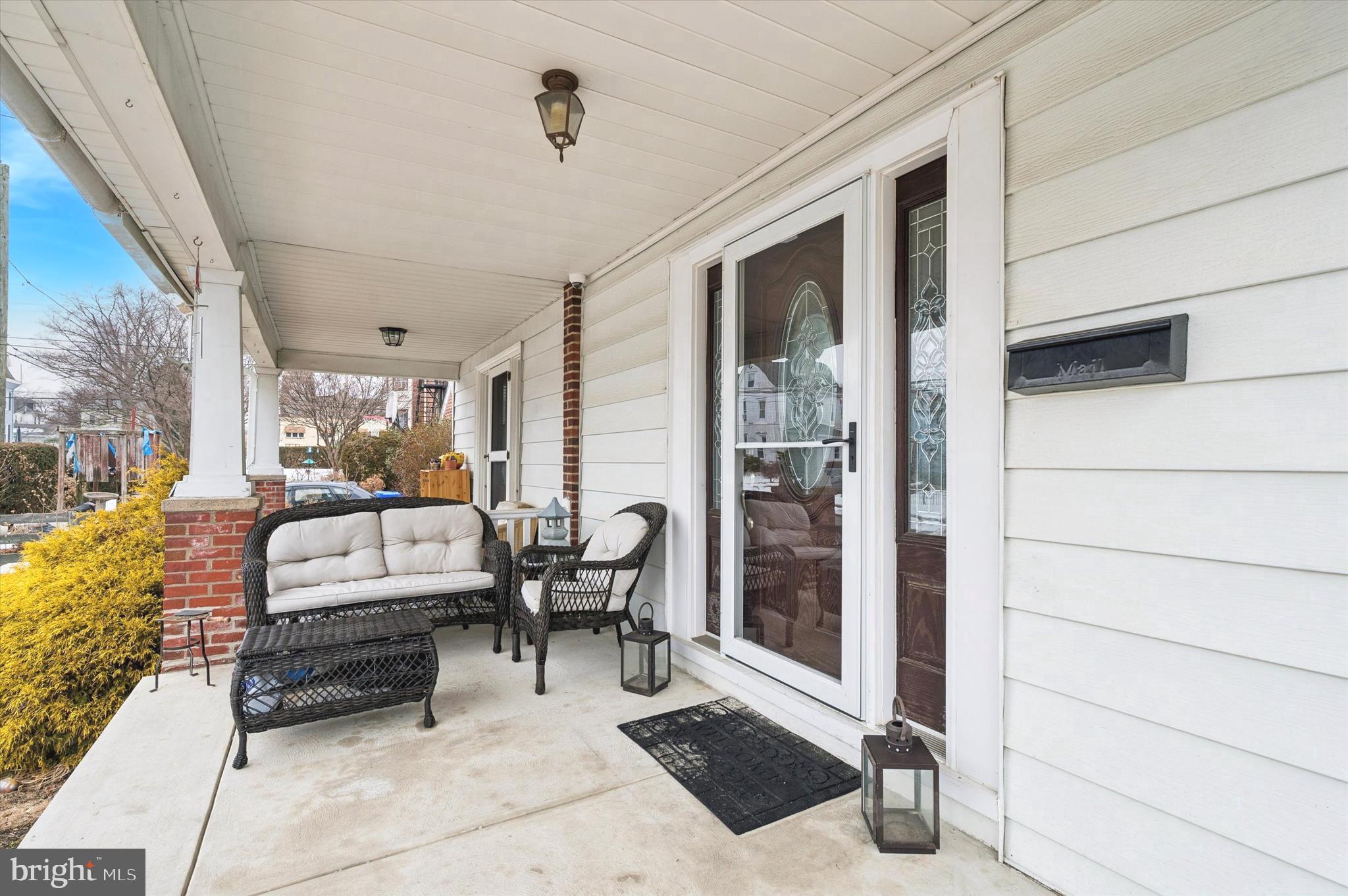 137 Myrtle Avenue Cheltenham, PA 19012 - Photo 2 of 24