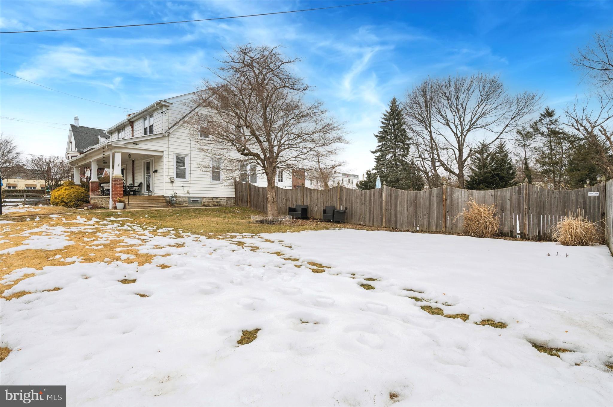 137 Myrtle Avenue Cheltenham, PA 19012 - Photo 3 of 24