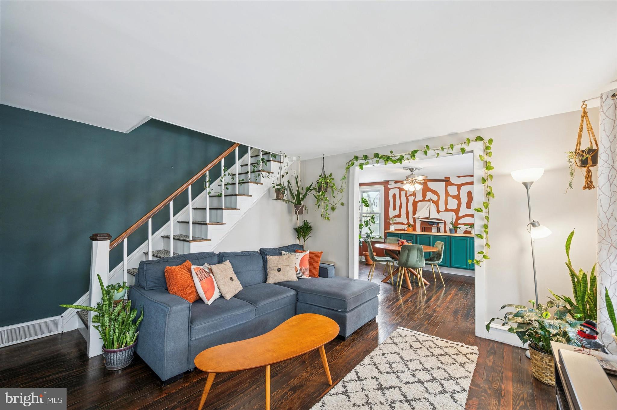 137 Myrtle Avenue Cheltenham, PA 19012 - Photo 4 of 24