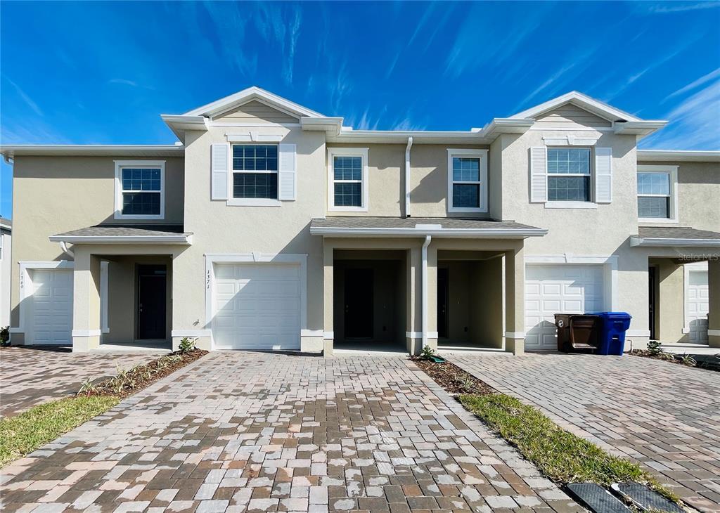 1371 Isleta Loop Kissimmee, FL 34741 - Photo 2 of 20