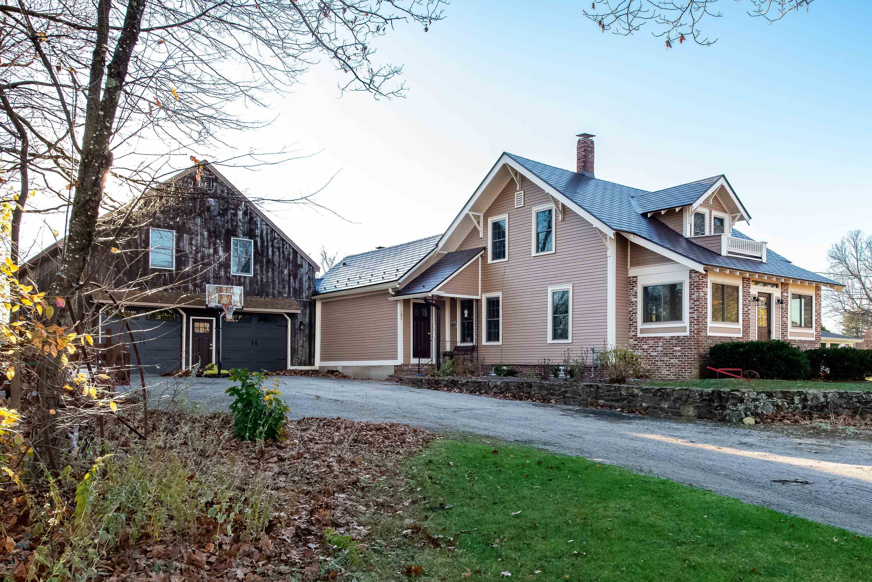 101 Rochester Hill Road Rochester, NH 03867 - Photo 1 of 40
