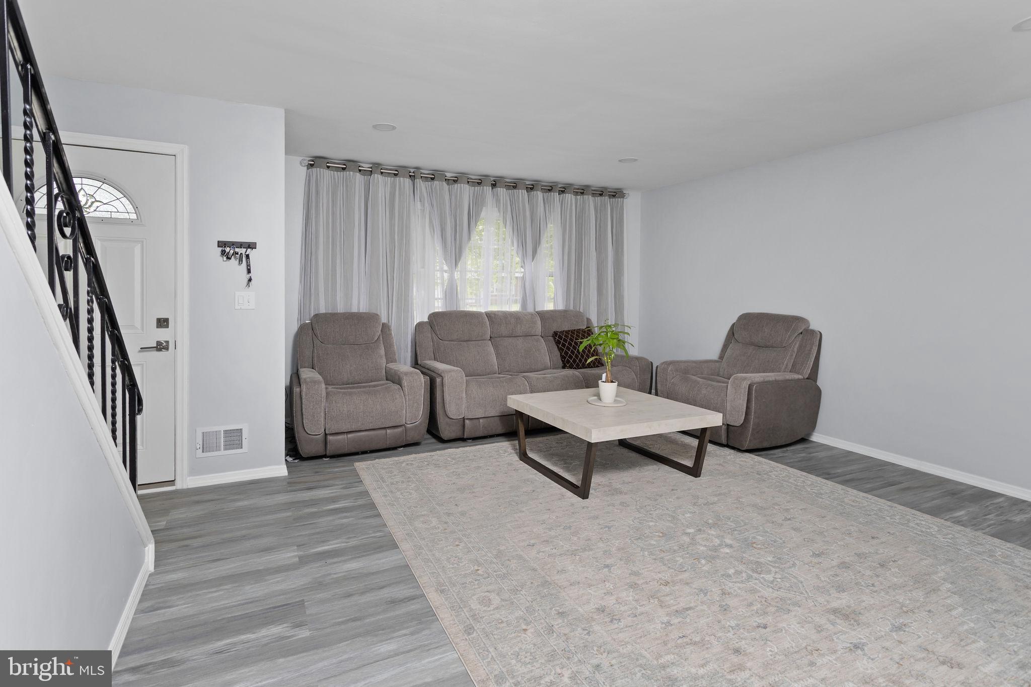 72 Bunker Hill Road Lawrence Township, NJ 08648 - Photo 6 of 29