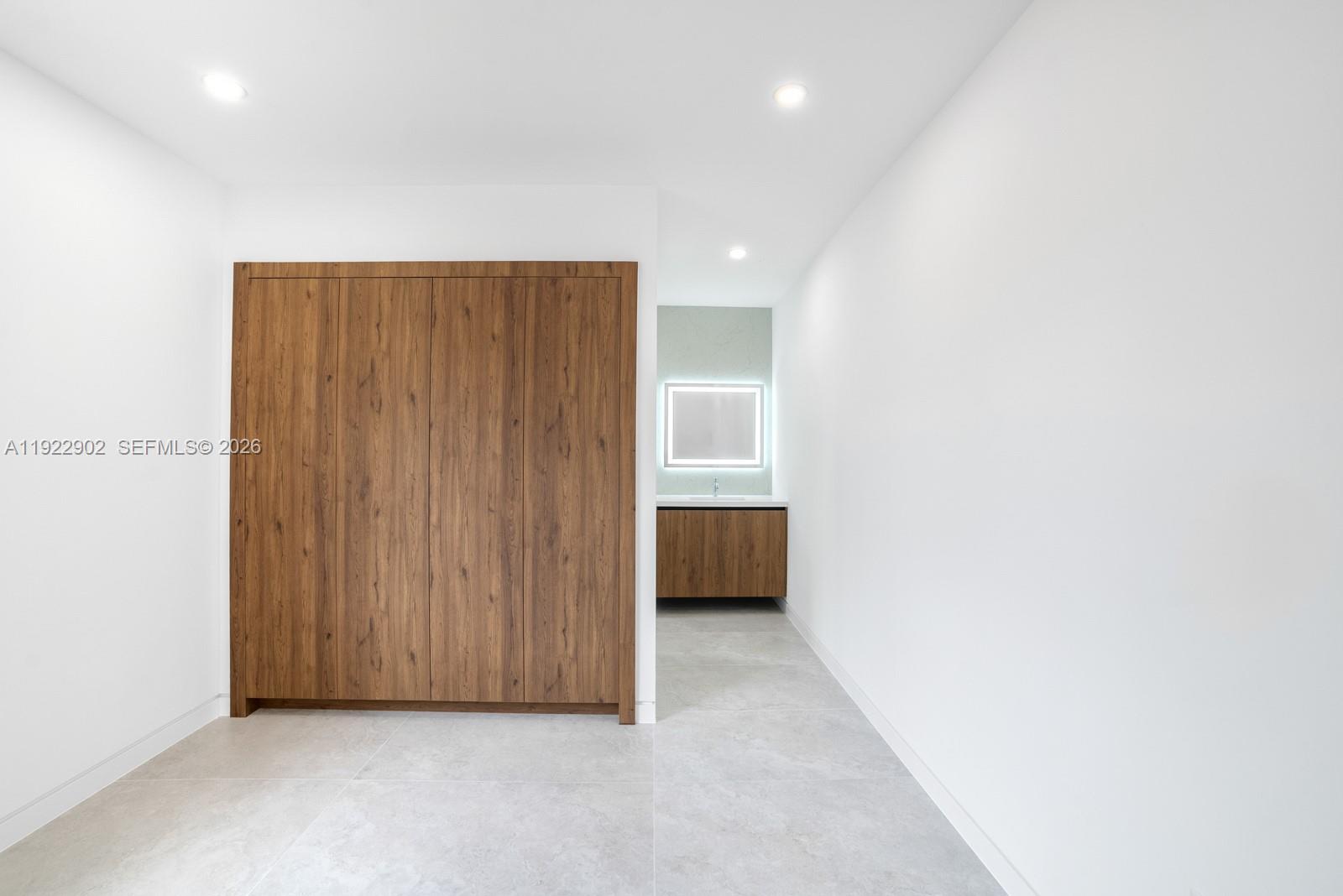 2610 Southwest 17th Street Miami, FL 33145 - Photo 20 of 43