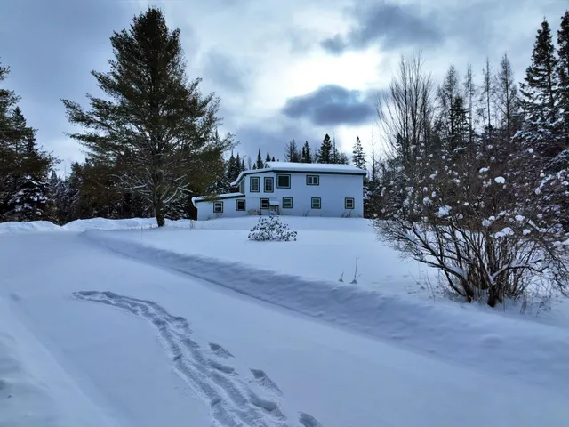 $245,000 | 171 Mt Bess Road, Charleston, VT 05872