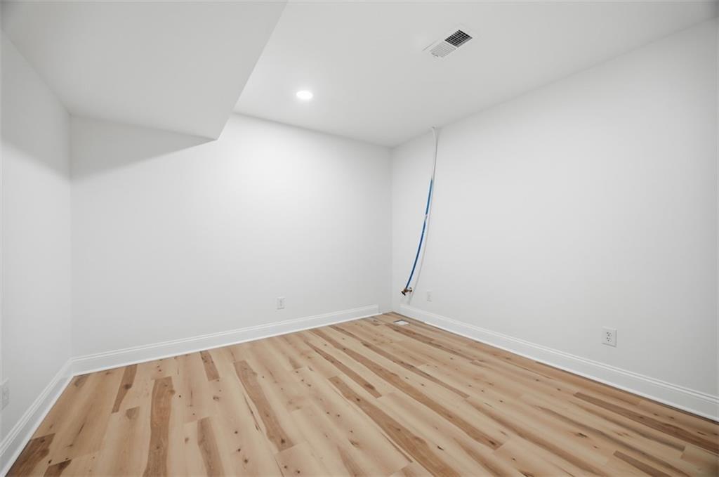 625 Manifold Road Washington, PA 15301 - Photo 37 of 46 a view of an empty room