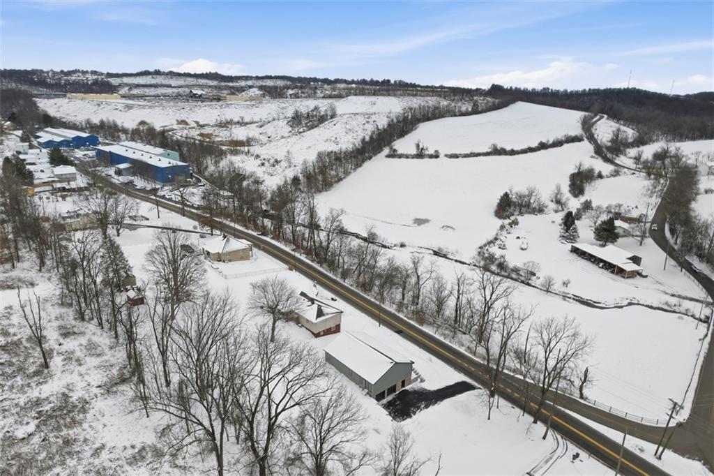 625 Manifold Road Washington, PA 15301 - Photo 46 of 46 a view of balcony with furniture