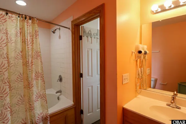 $1,699,000 | 9509 South Old Oregon Inlet Road, Nags Head, NC 27959