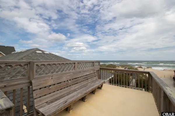 $1,699,000 | 9509 South Old Oregon Inlet Road, Nags Head, NC 27959