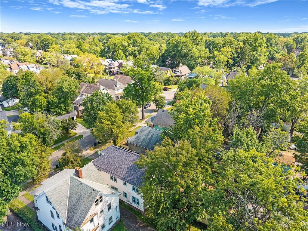 2244 Rexwood Road Cleveland, OH 44118 - Photo 10 of 33