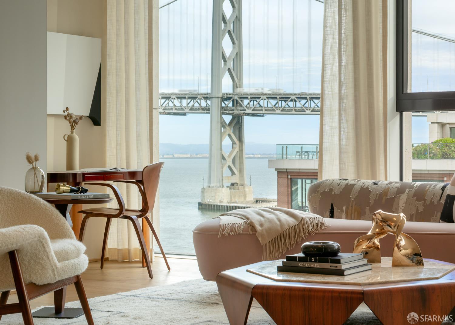 1 Steuart Street, Unit 803 San Francisco, CA 94105 - Photo 9 of 24