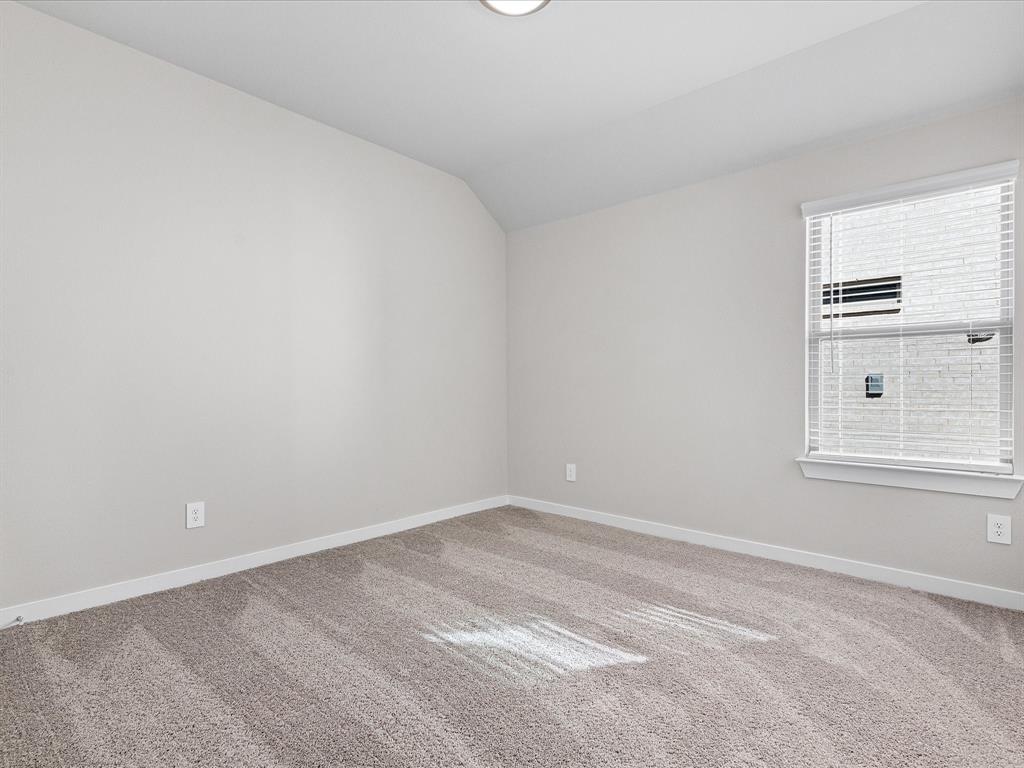643 Medinah Road Red Oak, TX 75154 - Photo 22 of 28 a view of empty room with window