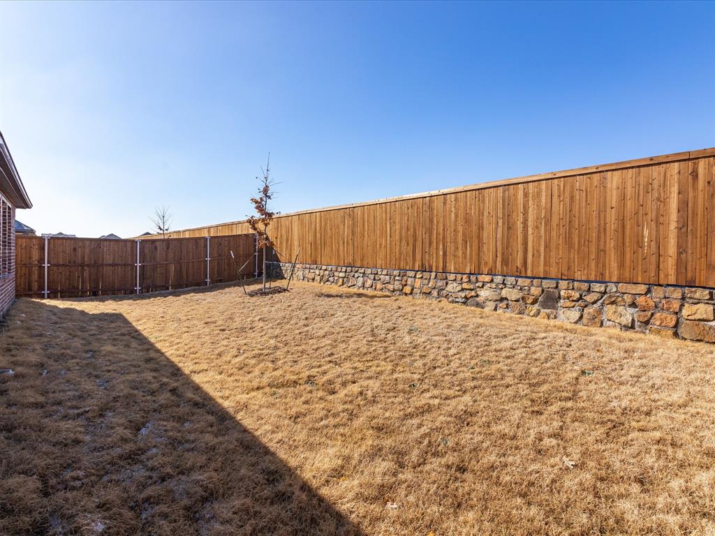 643 Medinah Road Red Oak, TX 75154 - Photo 27 of 28