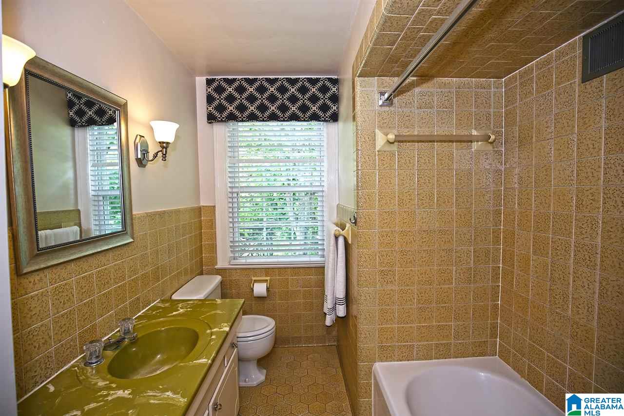 521 Rutherford Drive Birmingham, AL 35206 - Photo 34 of 43