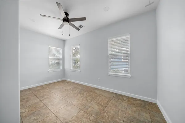 $1,850 | 303 Welch Street, Unit 1/2, Houston, TX 77006