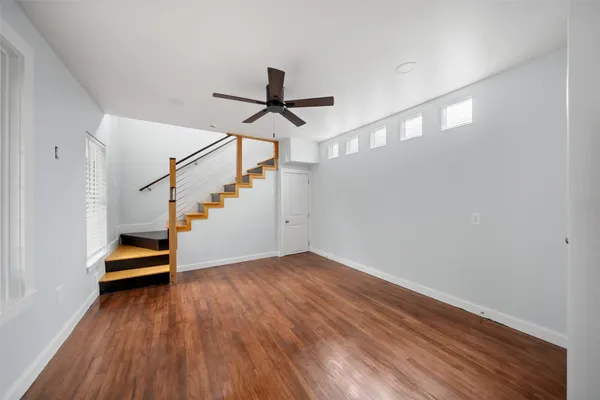 $1,850 | 303 Welch Street, Unit 1/2, Houston, TX 77006