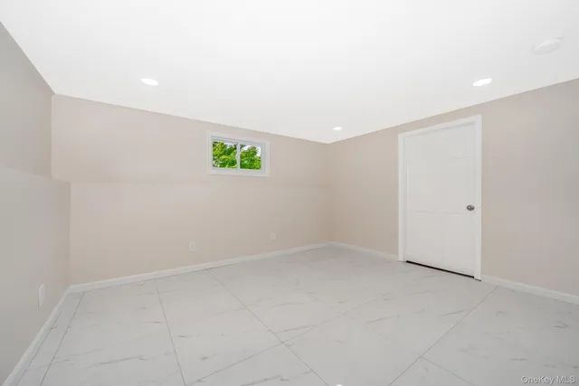 $749,999 | 880 Washington Street, Baldwin, NY 11510