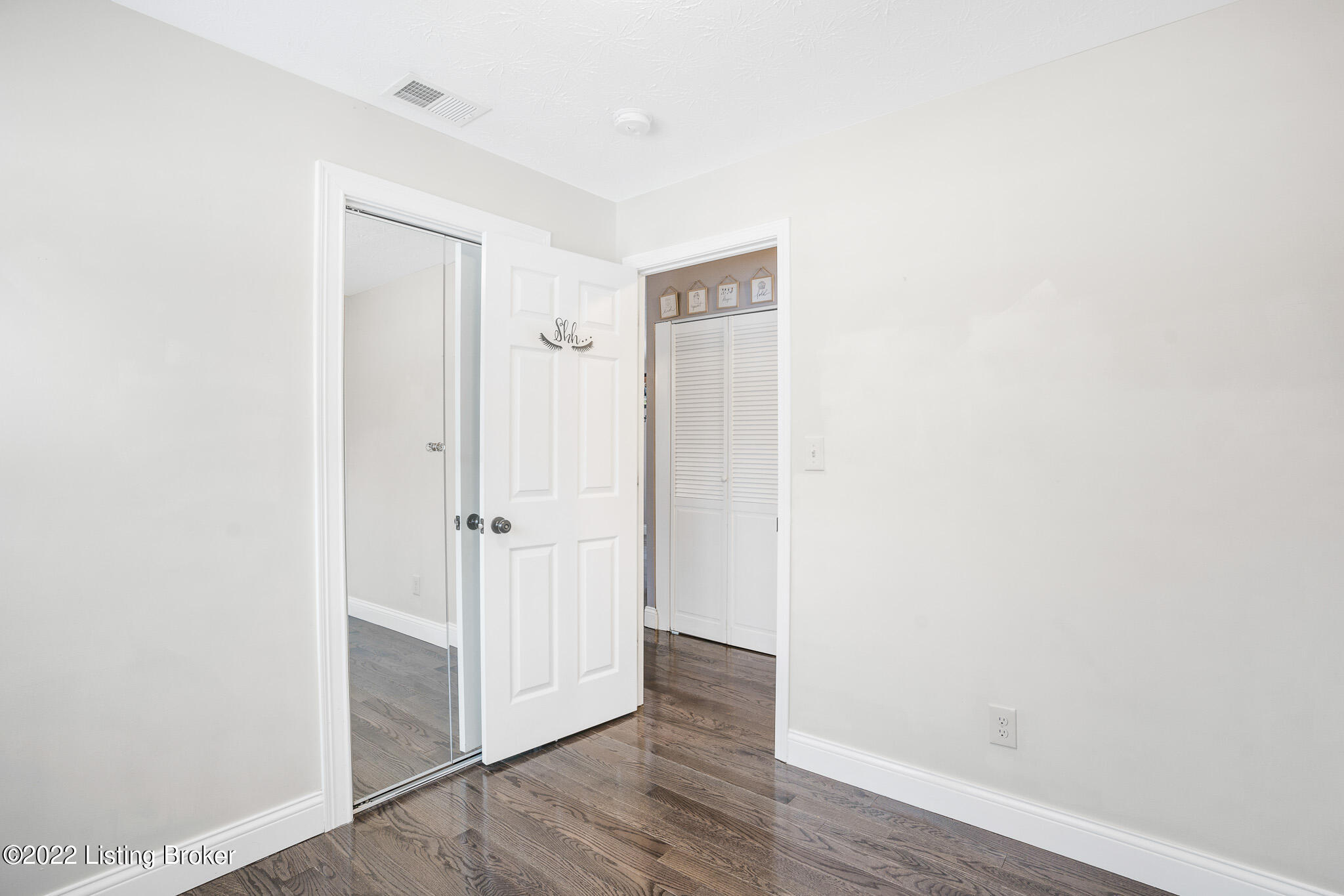 9303 New Maple Road Louisville, KY 40229 - Photo 15 of 28 DSC09791
