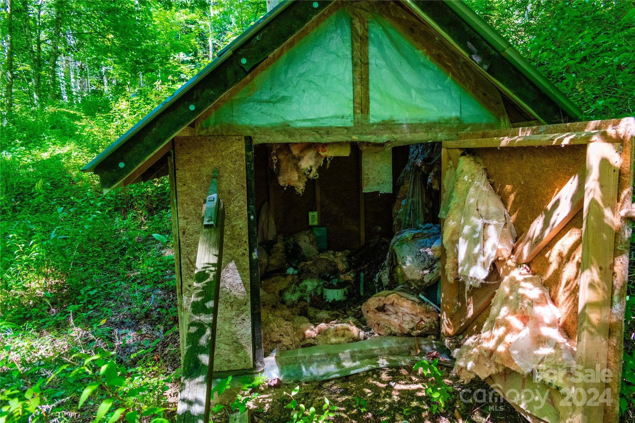 9486 Meadow Fork Road Hot Springs, NC 28743 - Photo 14 of 44 Gallery Image 14