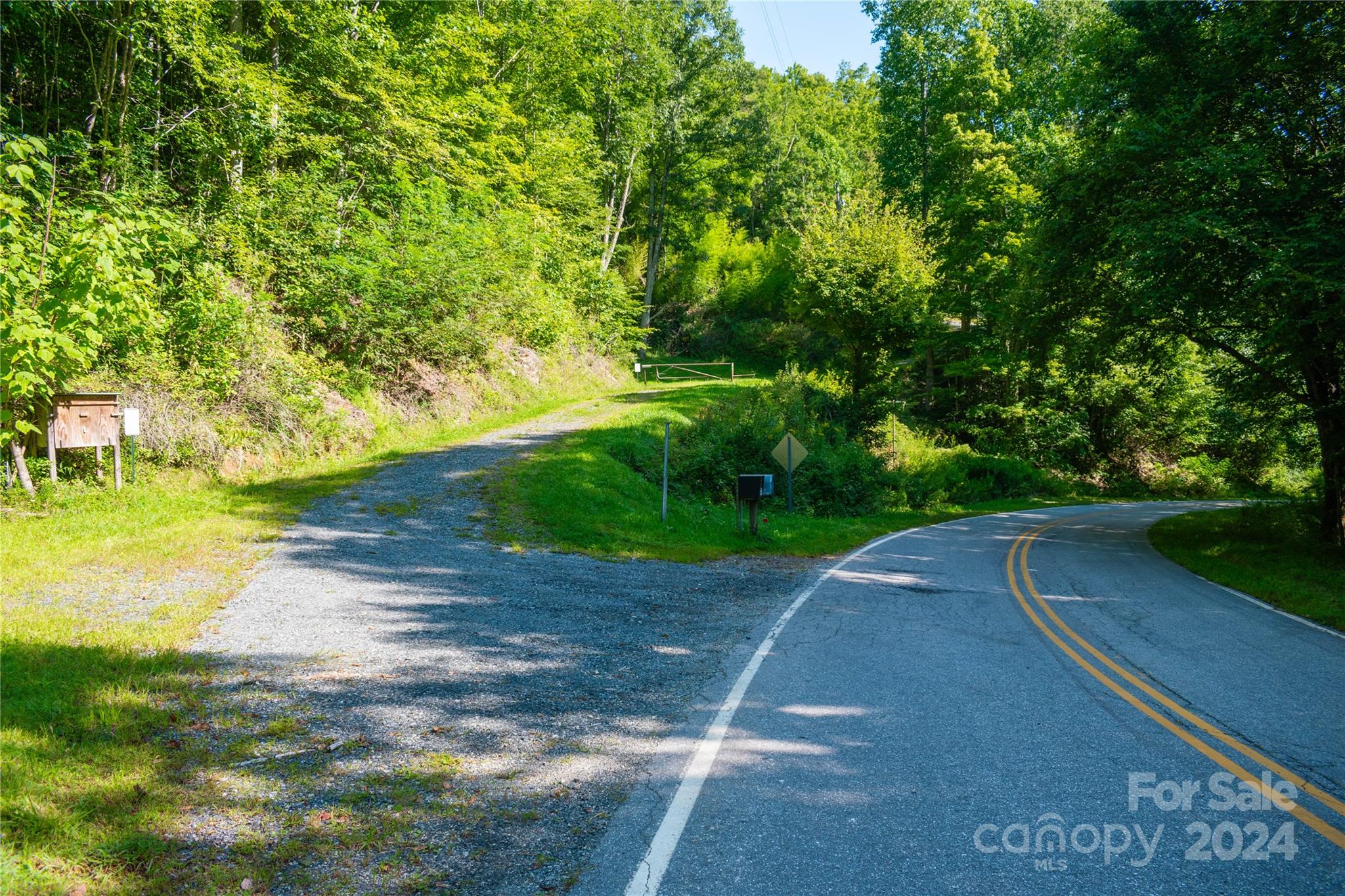 9486 Meadow Fork Road Hot Springs, NC 28743 - Photo 4 of 44 Gallery Image 4