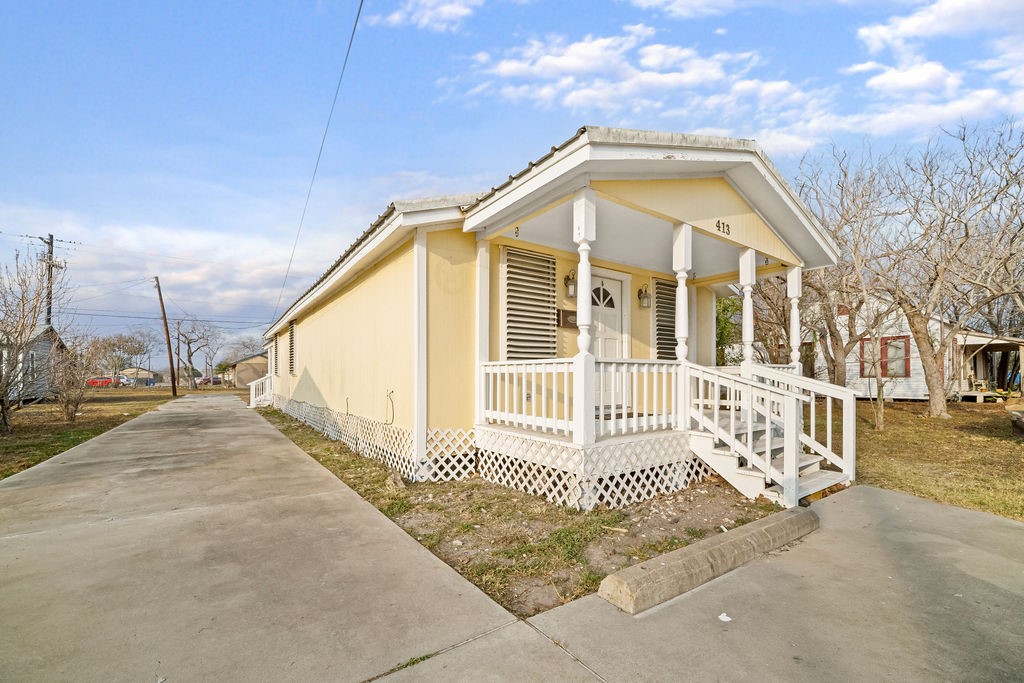 413 East Fulton Street Sinton, TX 78387 - Photo 27 of 27